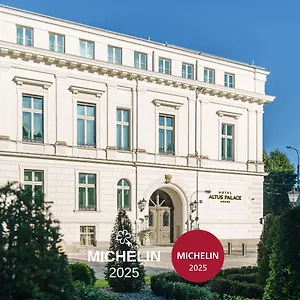 Altus Palace - Destigo فندق